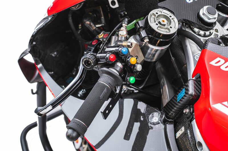 Bild 21/50 von Ducati DUMMY (2019)