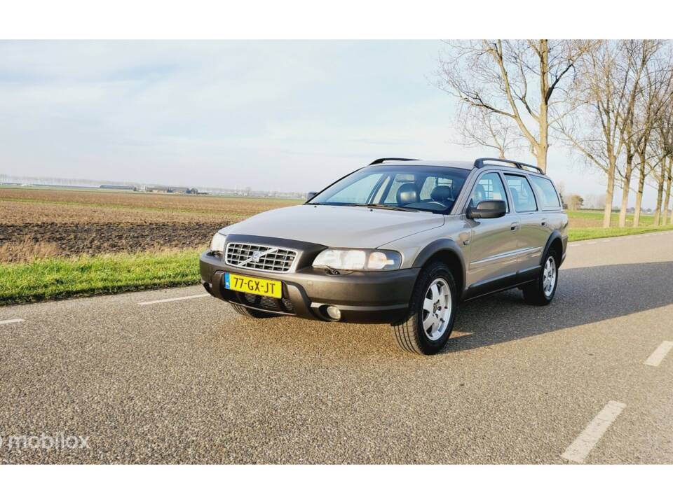 Bild 7/29 von Volvo XC70 2.4T (2001)