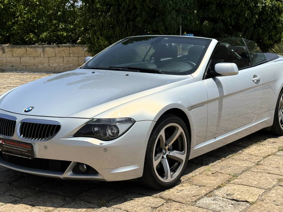 Imagen 4/26 de BMW 650i (2006)