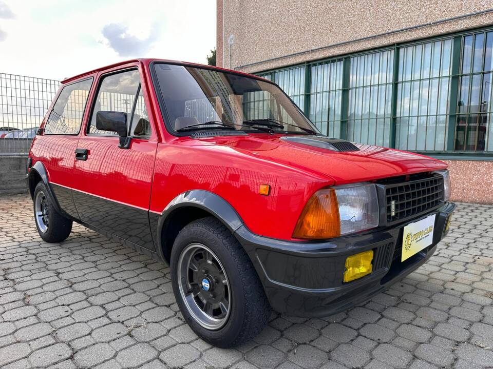 Image 2/36 of Innocenti Turbo De Tomaso (1984)