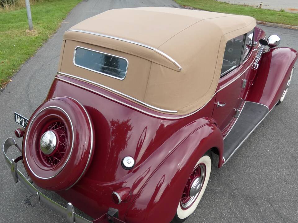 Bild 18/19 von Auburn 851 Supercharged Roadster (1935)