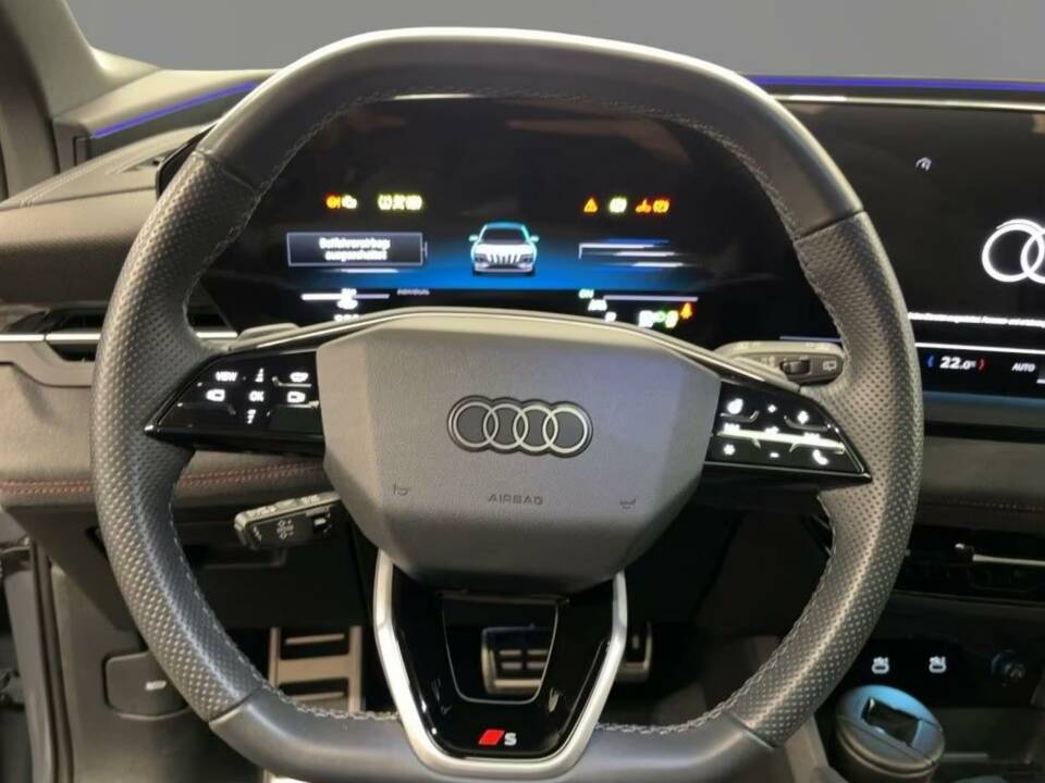Imagen 4/10 de Audi Q6 e-tron quattro (2024)
