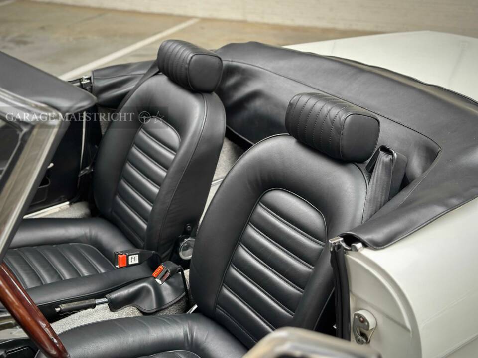 Image 38/95 of Alfa Romeo 2000 Spider Veloce (1980)