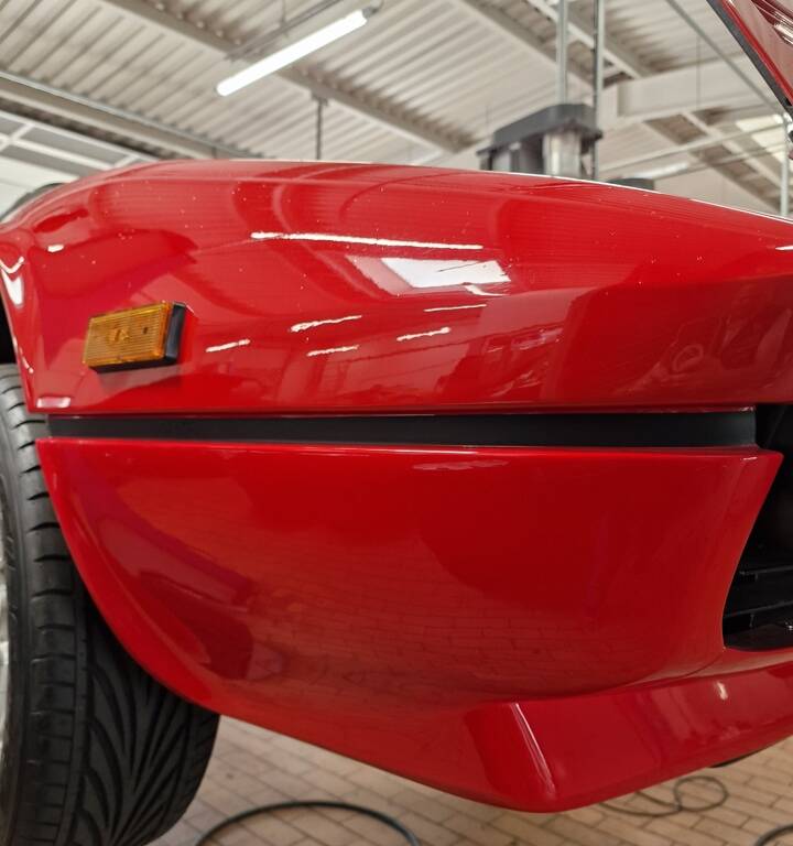 Image 21/82 of Ferrari 308 GTS Quattrovalvole (1983)