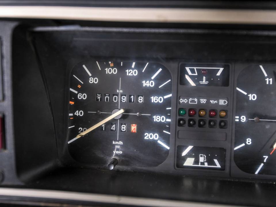 Bild 21/50 von Volkswagen Golf Mk I 1.5 (1982)