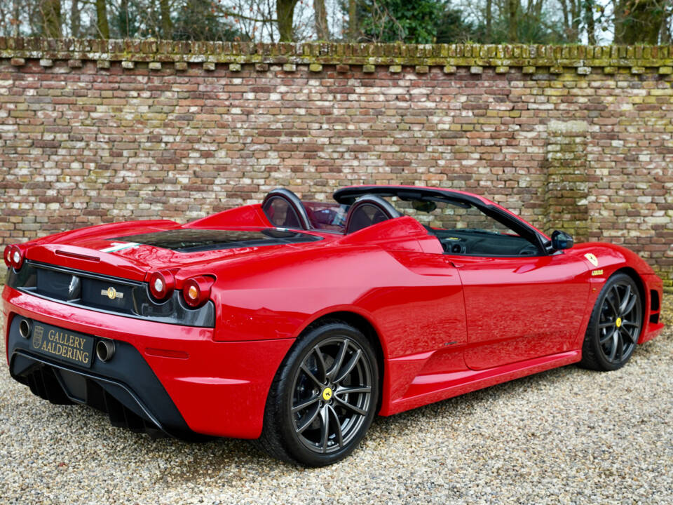 Bild 43/50 von Ferrari Scuderia Spider (2009)