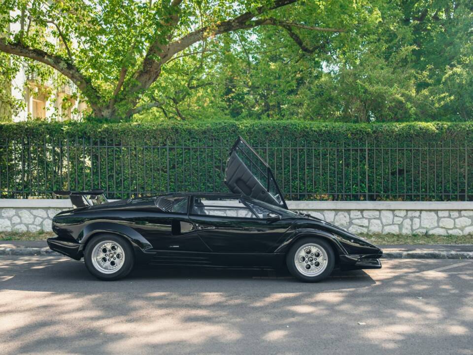 Imagen 11/51 de Lamborghini Countach 25th Anniversary (1990)