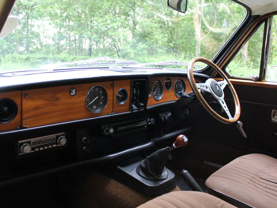 Image 10/17 of Triumph 1500 (1974)
