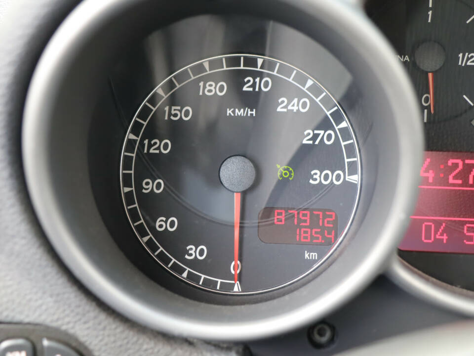 Bild 48/50 von Alfa Romeo 147 3.2 GTA (2005)