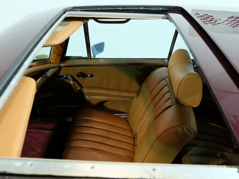 Bild 19/30 von Mercedes-Benz 280 SE 3,5 (1970)