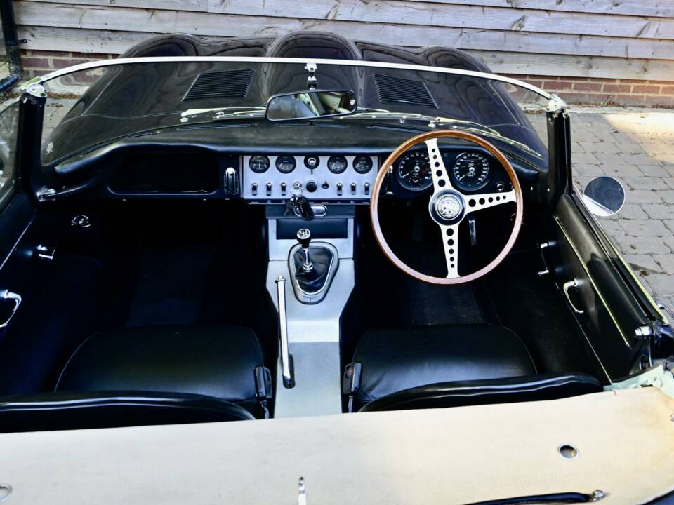 Bild 13/50 von Jaguar E-Type 3.8 (1962)