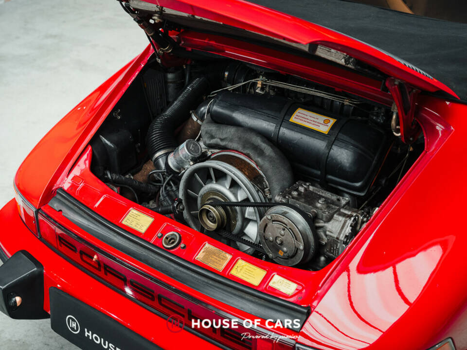 Image 15/25 of Porsche 911 SC 3.0 (1983)