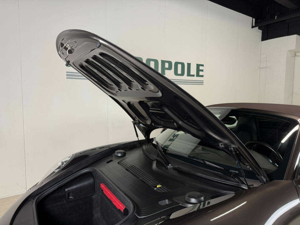 Image 50/50 de Porsche 911 Carrera S (2013)