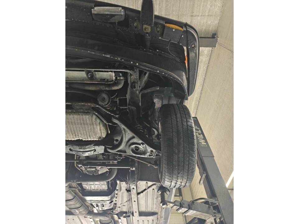 Image 49/50 de Mercedes-Benz 560 SL (1986)