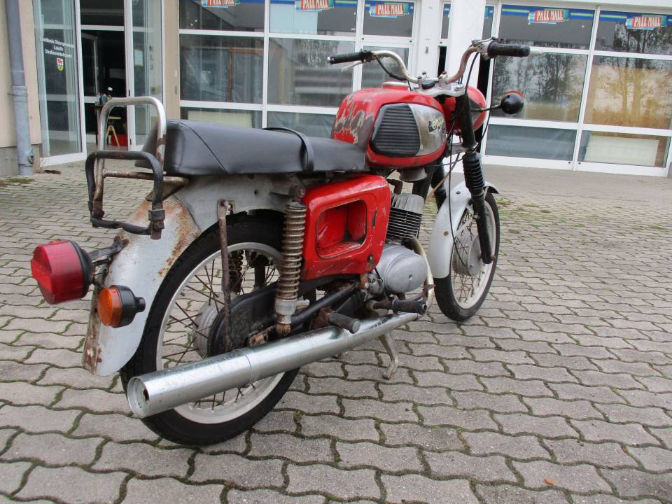 Bild 2/18 von MZ DUMMY (1980)