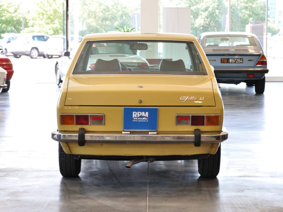Image 7/31 of Alfa Romeo Alfetta 1.8 (1975)