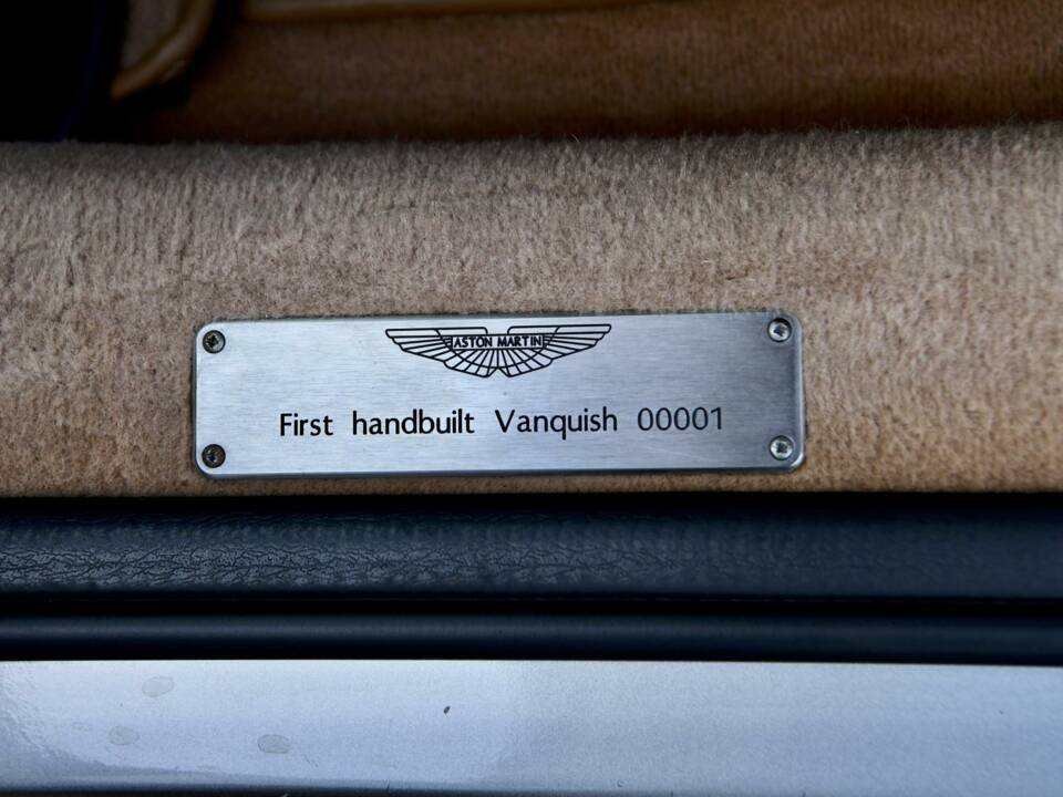 Bild 48/50 von Aston Martin V12 Vanquish (2001)