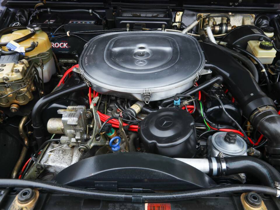 Bild 14/50 von Mercedes-Benz 500 GE (1993)