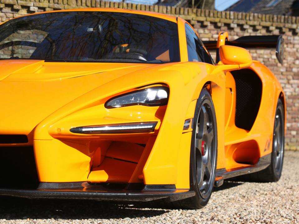 Obraz 41/50 pojazdu McLaren Senna LM (2020)