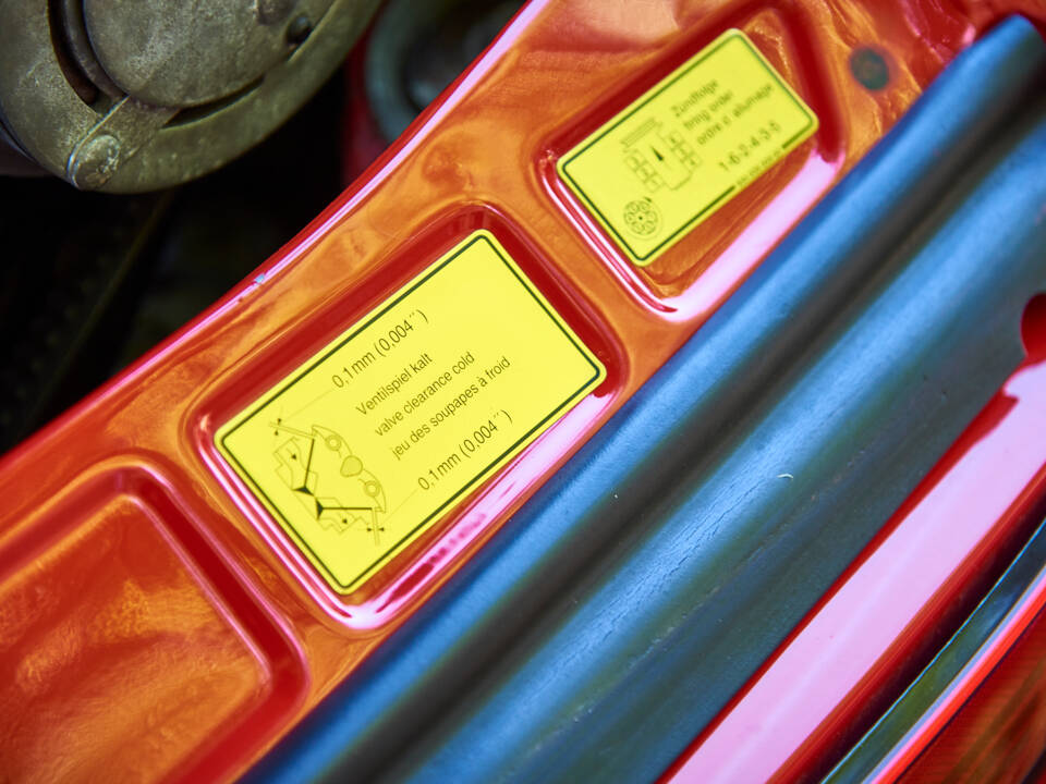 Image 24/44 of Porsche 911 SC 3.0 (1983)