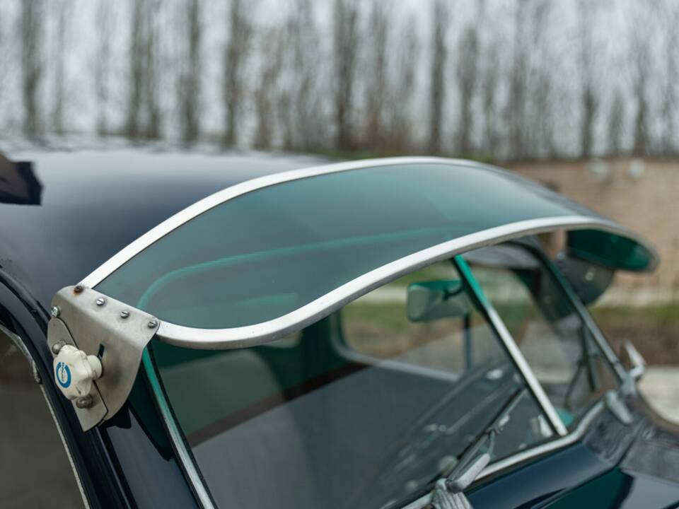 Bild 29/50 von Opel Kapitän (1951)