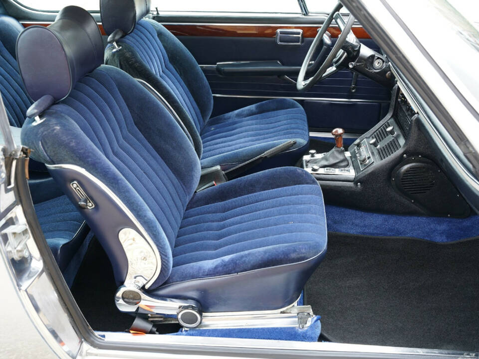 Immagine 27/50 di BMW 3,0 CSi (1974)