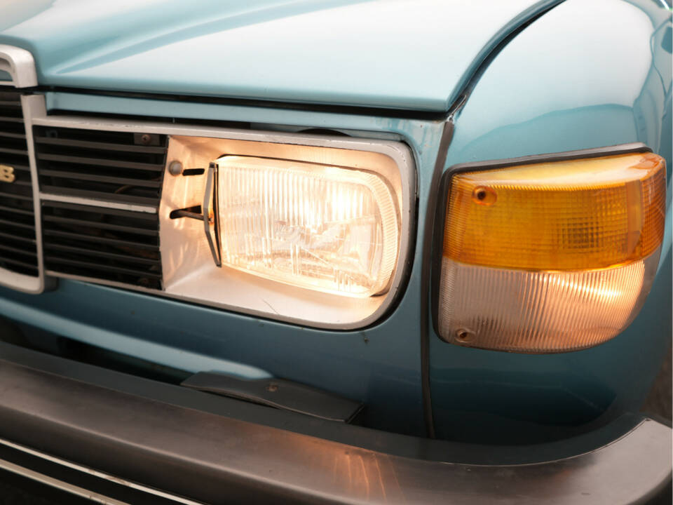 Image 28/30 of Saab 96 GL V4 (1979)