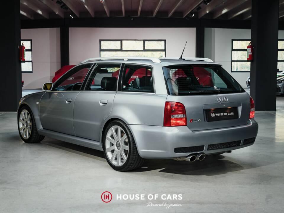 Bild 9/23 von Audi RS4 Avant (2001)