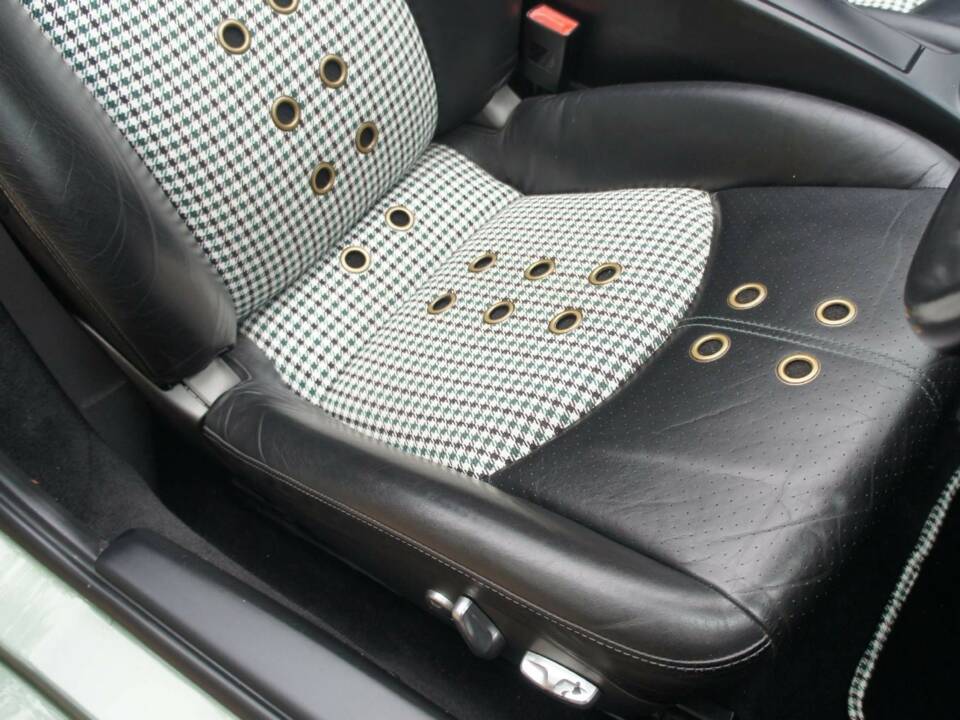 Image 13/99 of Porsche Boxster S (2005)