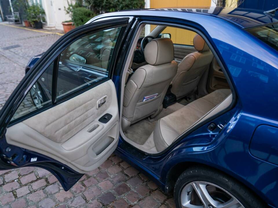 Bild 12/50 von Lexus IS 200 (2002)