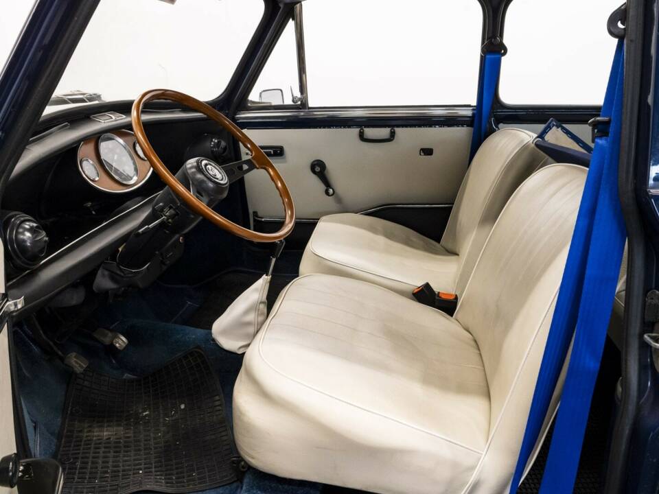 Image 34/41 of Innocenti Mini Cooper 1000 (1973)