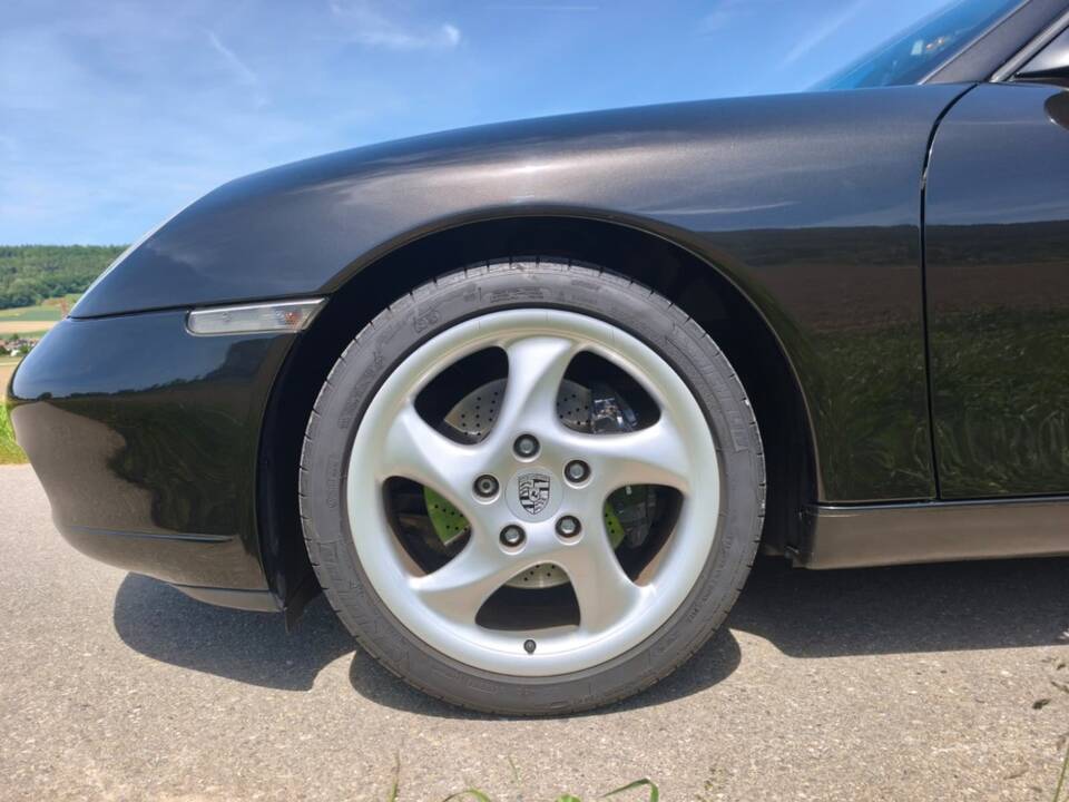 Bild 25/26 von Porsche 911 Carrera (2000)