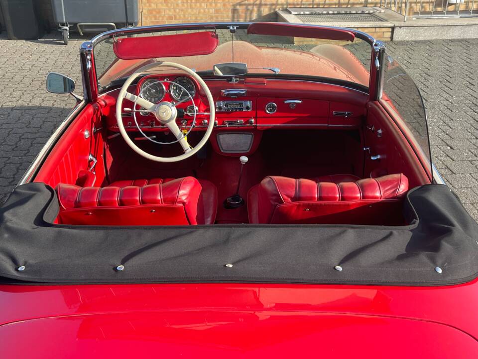 Immagine 56/66 di Mercedes-Benz 190 SL (1960)