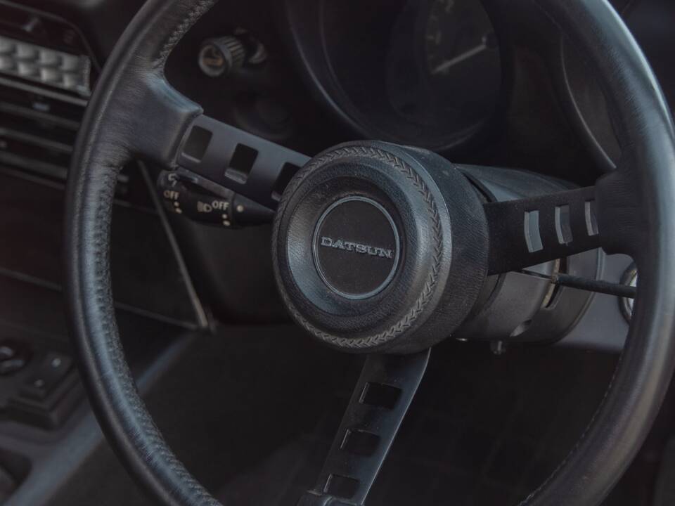 Image 45/50 of Datsun 240 Z (1972)