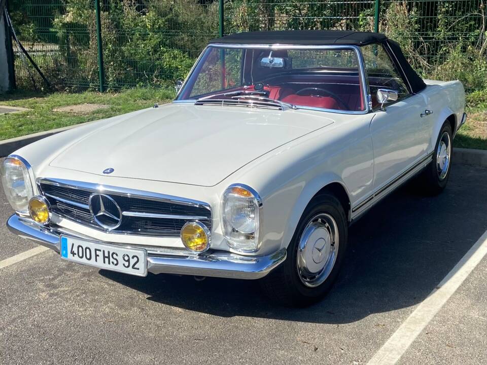 Afbeelding 1/56 van Mercedes-Benz 250 SL (1967)