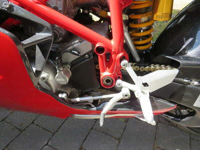 Imagen 31/50 de Ducati DUMMY (2007)