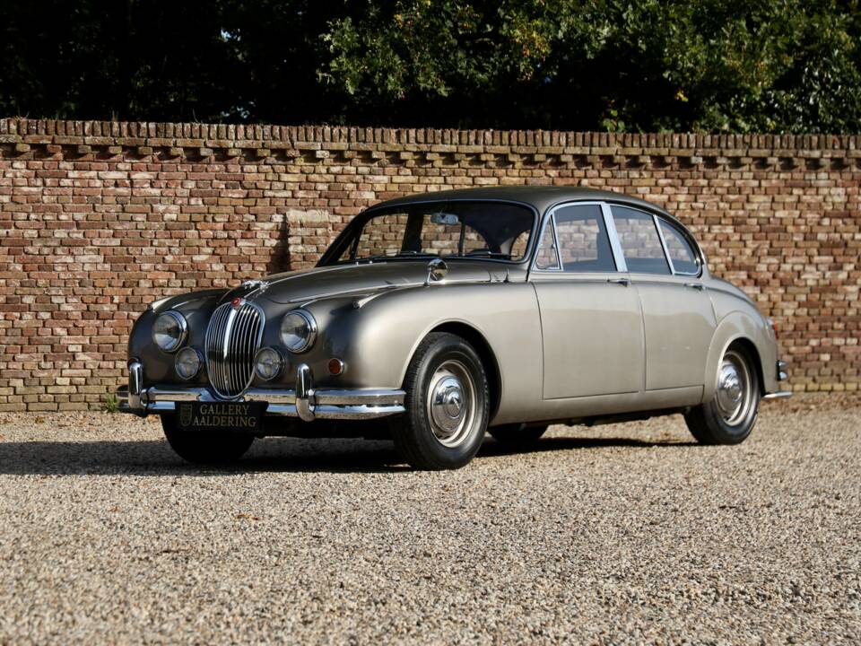 Immagine 7/50 di Jaguar Mk II 3.4 (1966)