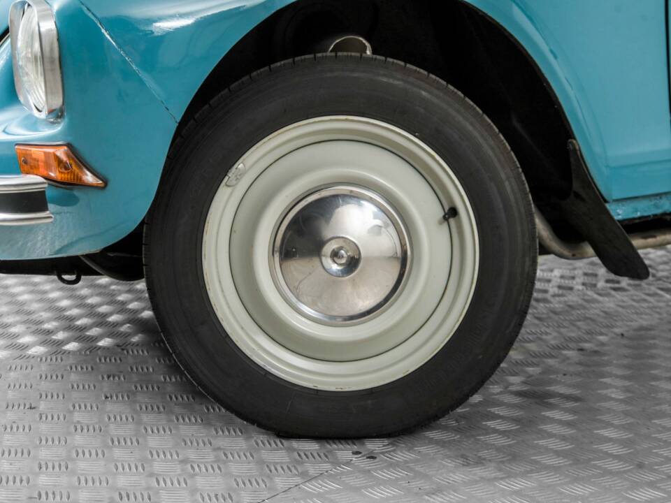 Bild 4/50 von Citroën Dyane 6 (1981)