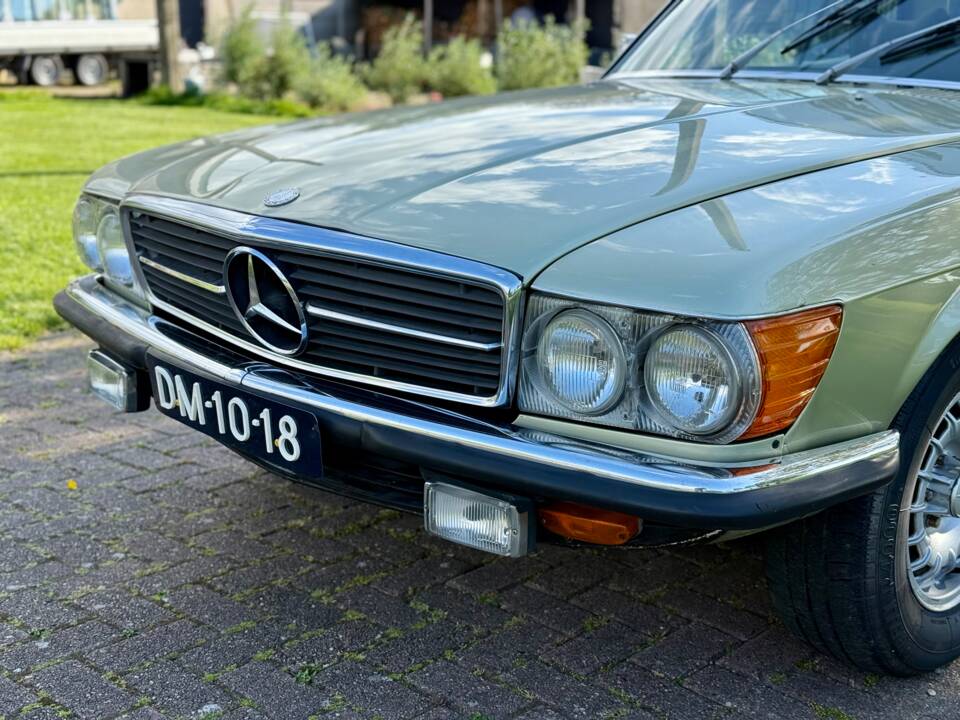 Image 12/22 of Mercedes-Benz 350 SLC (1972)