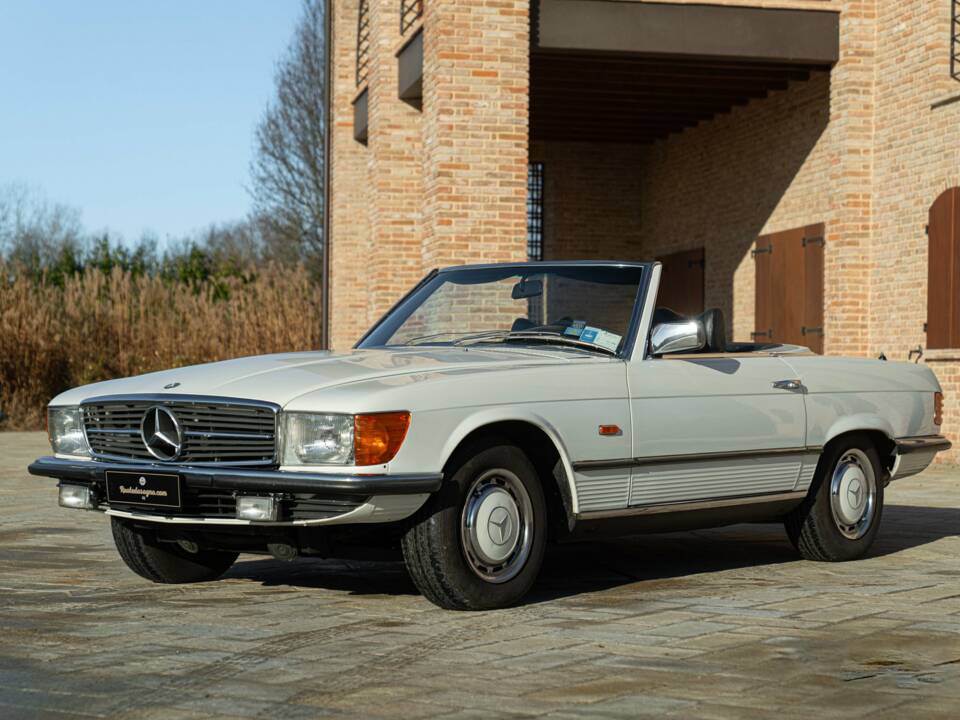 Bild 2/50 von Mercedes-Benz 280 SL (1989)