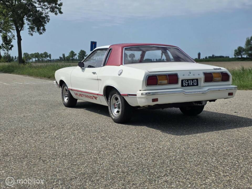 Bild 5/32 von Ford Mustang II 140 (1976)