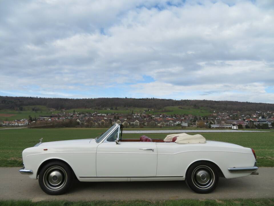 Imagen 3/25 de Rolls-Royce Corniche I (1972)
