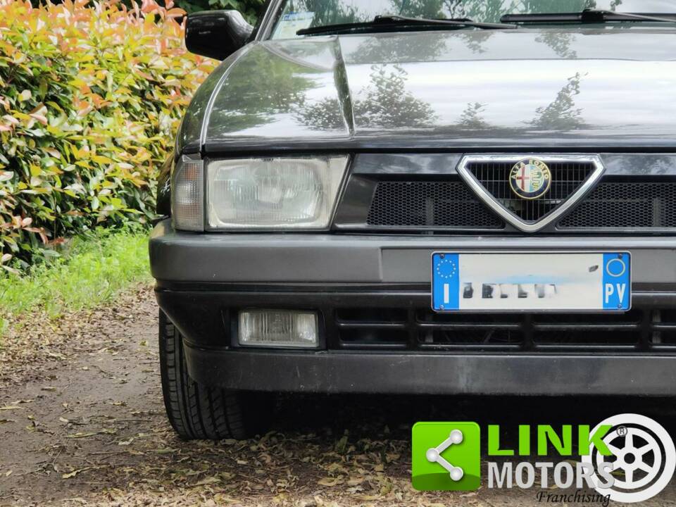 Imagen 6/10 de Alfa Romeo 75 2.0 Twin Spark (1991)