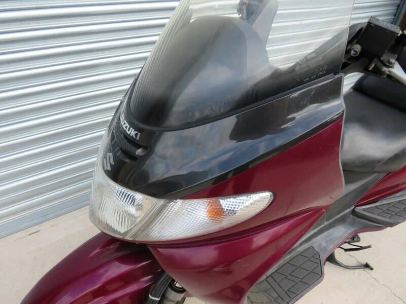 Bild 7/32 von Suzuki Burgman AN 250 (1998)