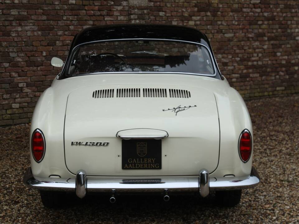 Bild 6/50 von Volkswagen Karmann Ghia 1300 (1966)