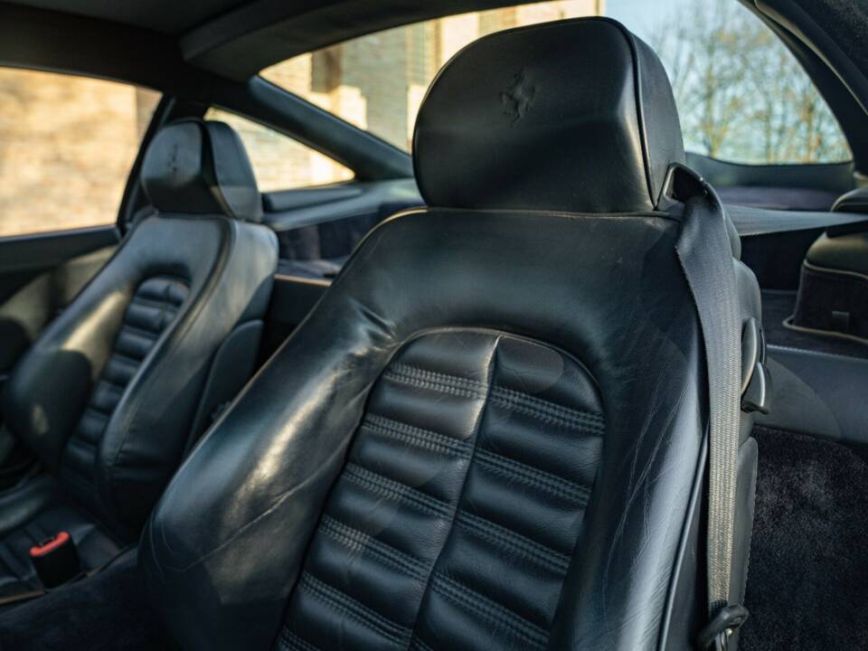 Bild 39/50 von Ferrari 550 Maranello (2001)