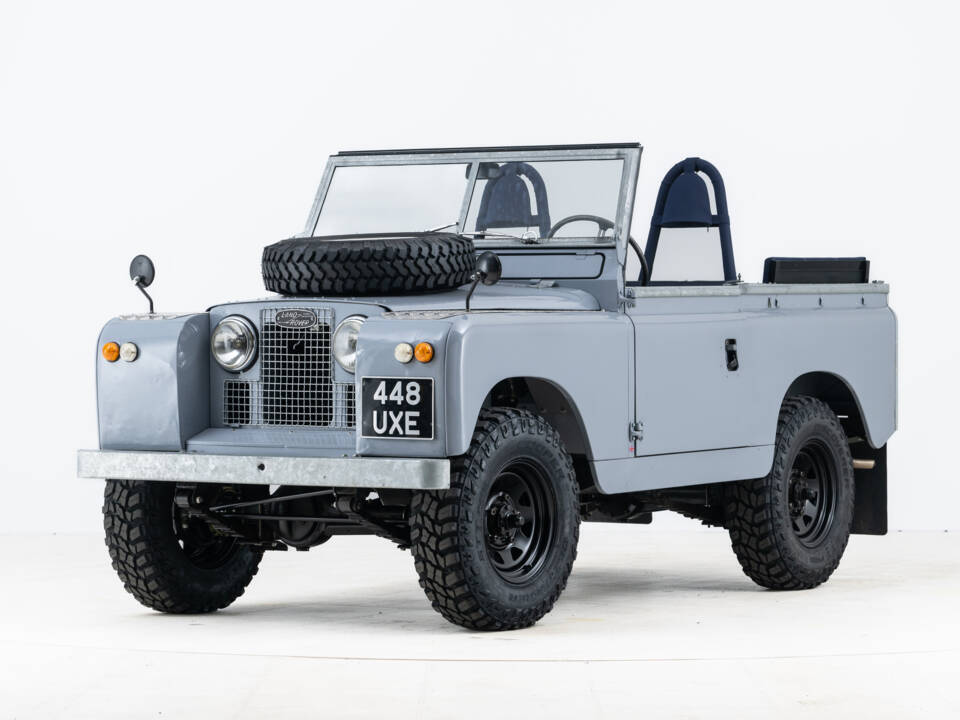 Image 11/25 of Land Rover 88 (1961)