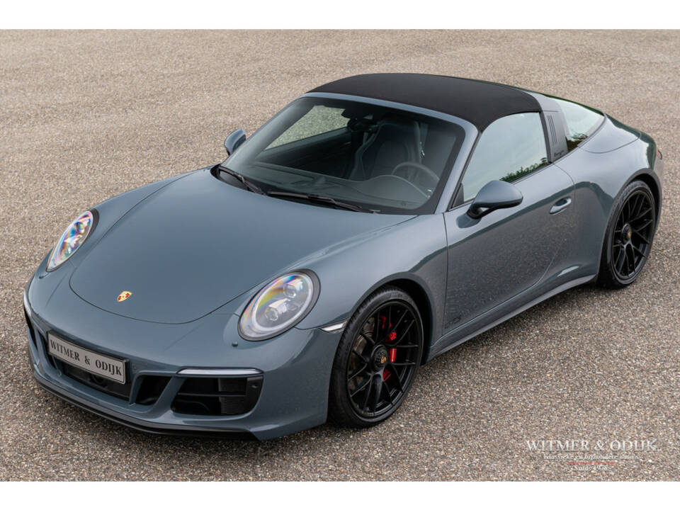 Immagine 5/39 di Porsche 911 Targa 4 GTS (2018)