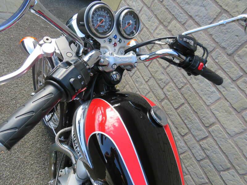 Image 9/39 of Triumph Bonneville T100 (2005)