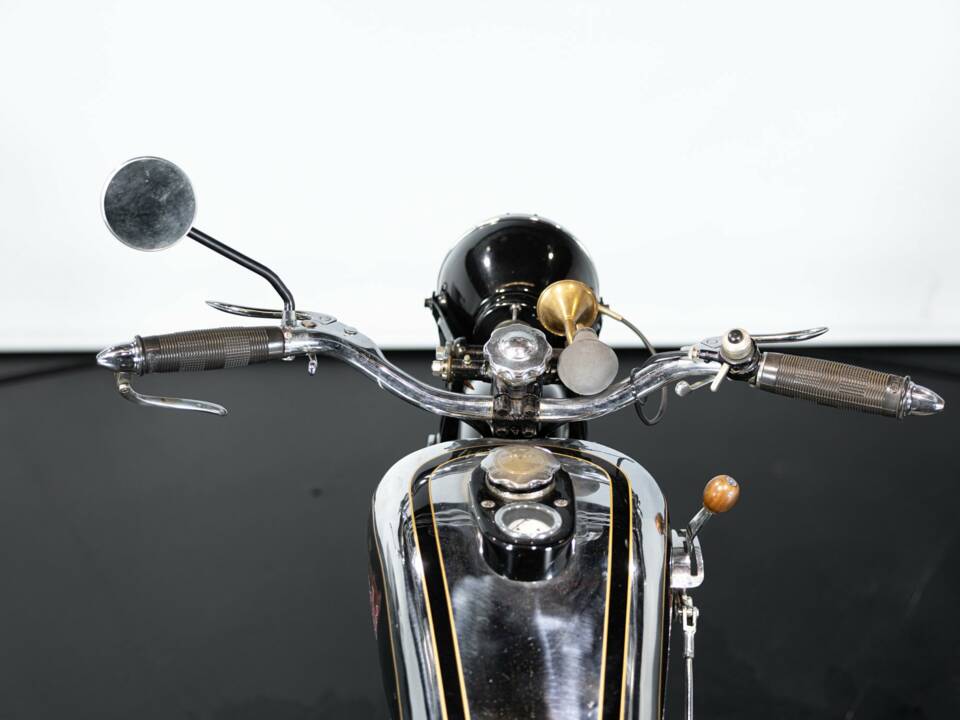 Image 44/50 de Bianchi DUMMY (1948)